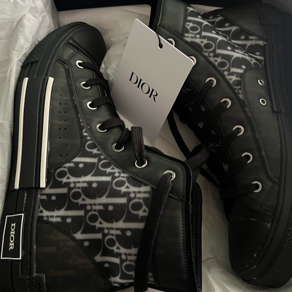 men dior sneakers
